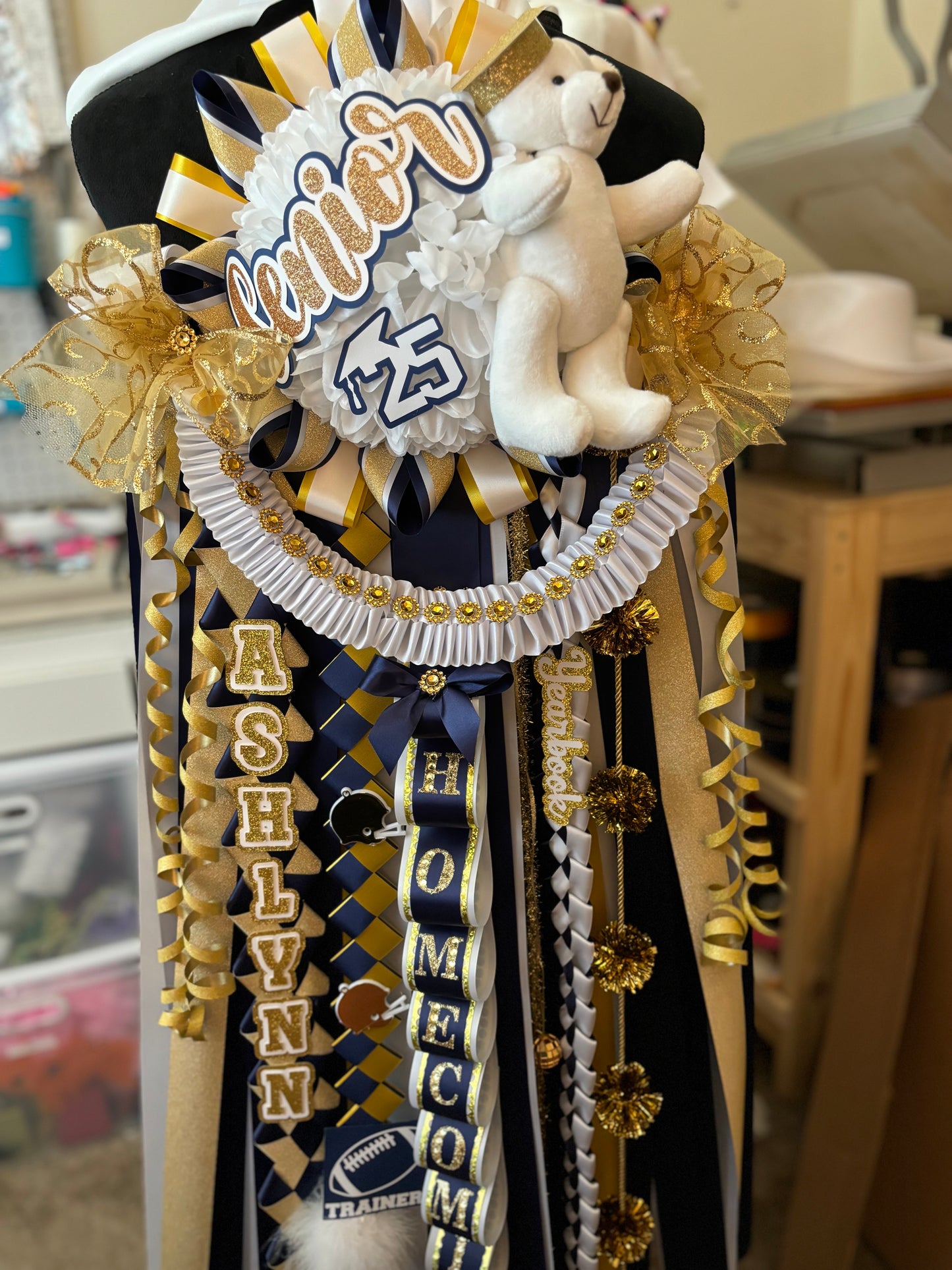 Homecoming Extra Large Mum - 6.5-7" Mum Flower up to 3 flower