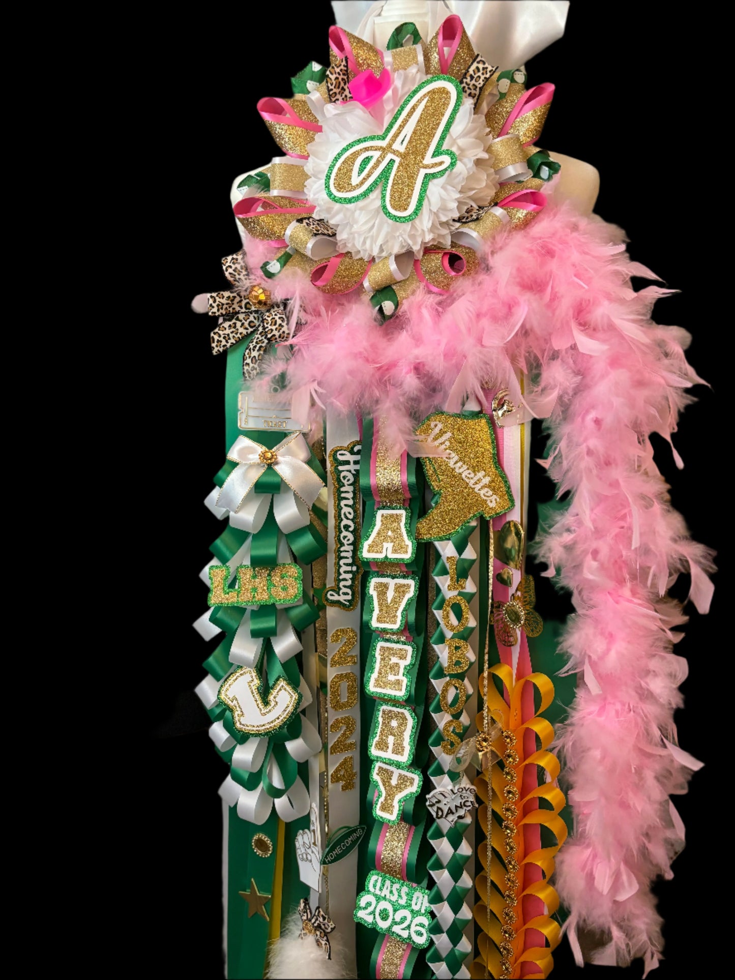 Homecoming Large Mum - 7" flower or two 6.5" flowers